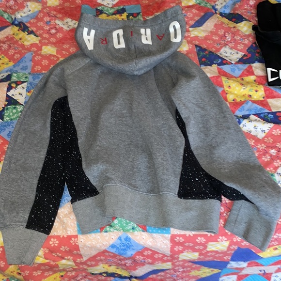 Jordan zip up hoodie - Picture 2 of 4